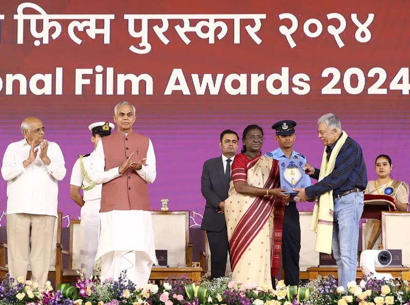 ಅನಂತ್ ನಾಗ್ ಅವರಿಗೆ ದಾದಾಸಾಹೇಬ್ ಫಾಲ್ಕೆ ಪ್ರಶಸ್ತಿ; ಸಹಜ ಅಭಿನಯಕ್ಕೆ ರಾಷ್ಟ್ರಪತಿ ಮುರ್ಮು ಮೆಚ್ಚುಗೆ